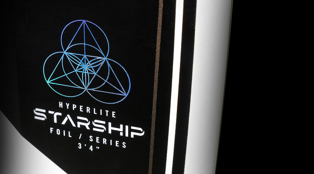 Close-up of the Starship 3.4 logo featuring a geometric design.